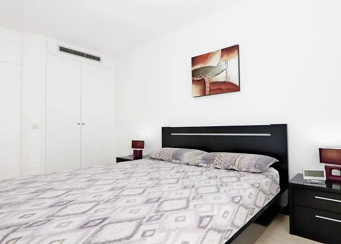 Las Terrazas Apartment Ref 417